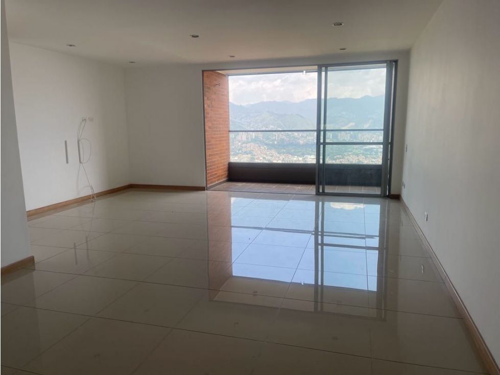 Apartamento en arriendo Antioquia Medellín Los Balsos No1 101 m2 Habitaciones 2 Baños 3 Garajes 2 Precio $6000000