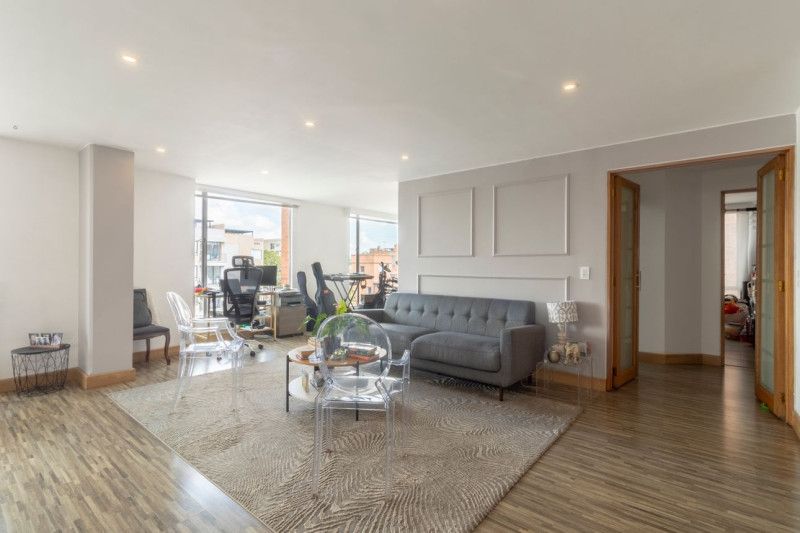 Apartamento en venta Cundinamarca Bogotá San Patricio 131 m2 Habitaciones 3 Baños 2 Garajes 2 Precio $1200000000