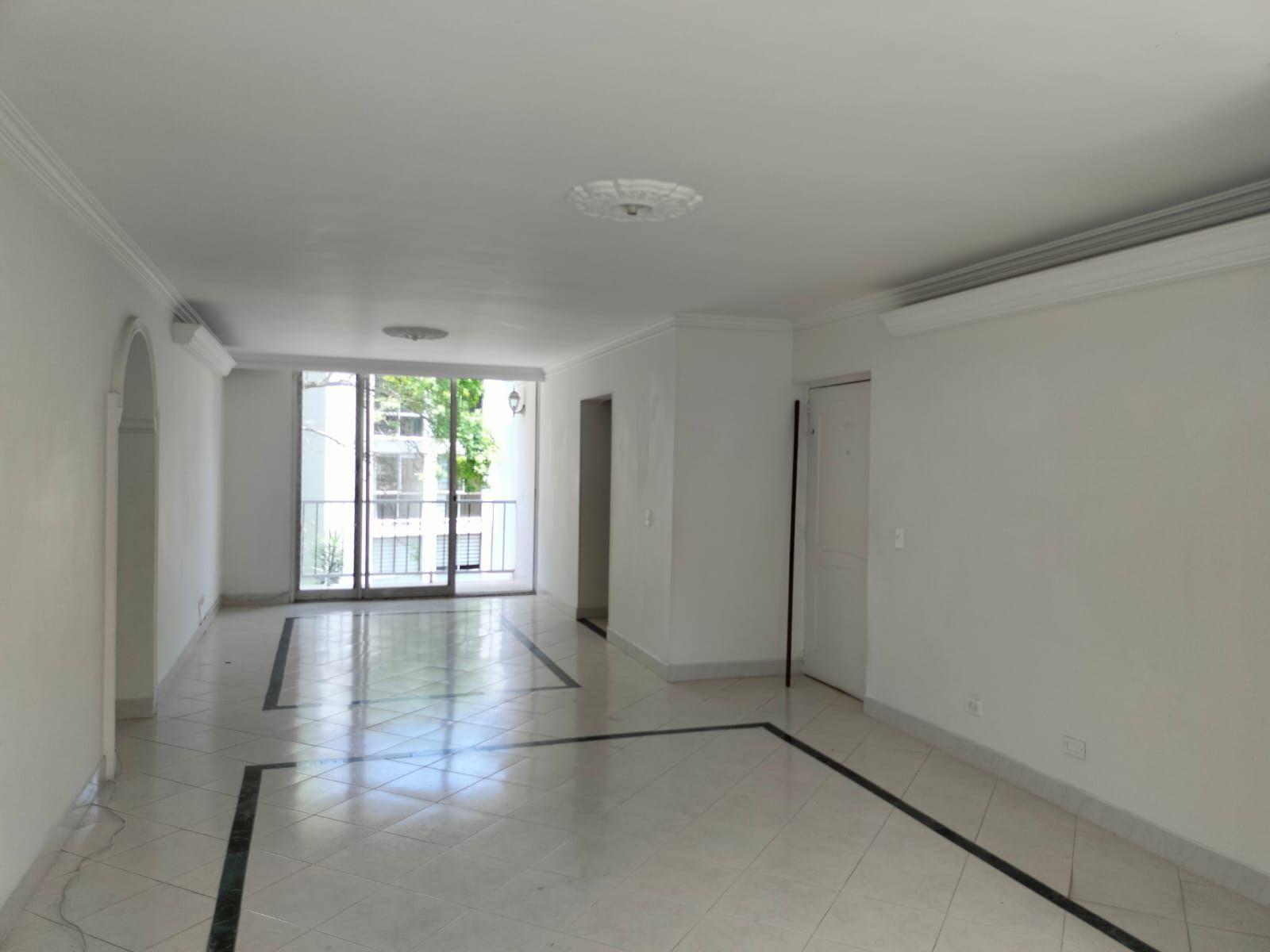 Apartamento en venta Antioquia Medellín Patio Bonito 164 m2 Habitaciones 3 Baños 6 Garajes 3 Precio $610000000