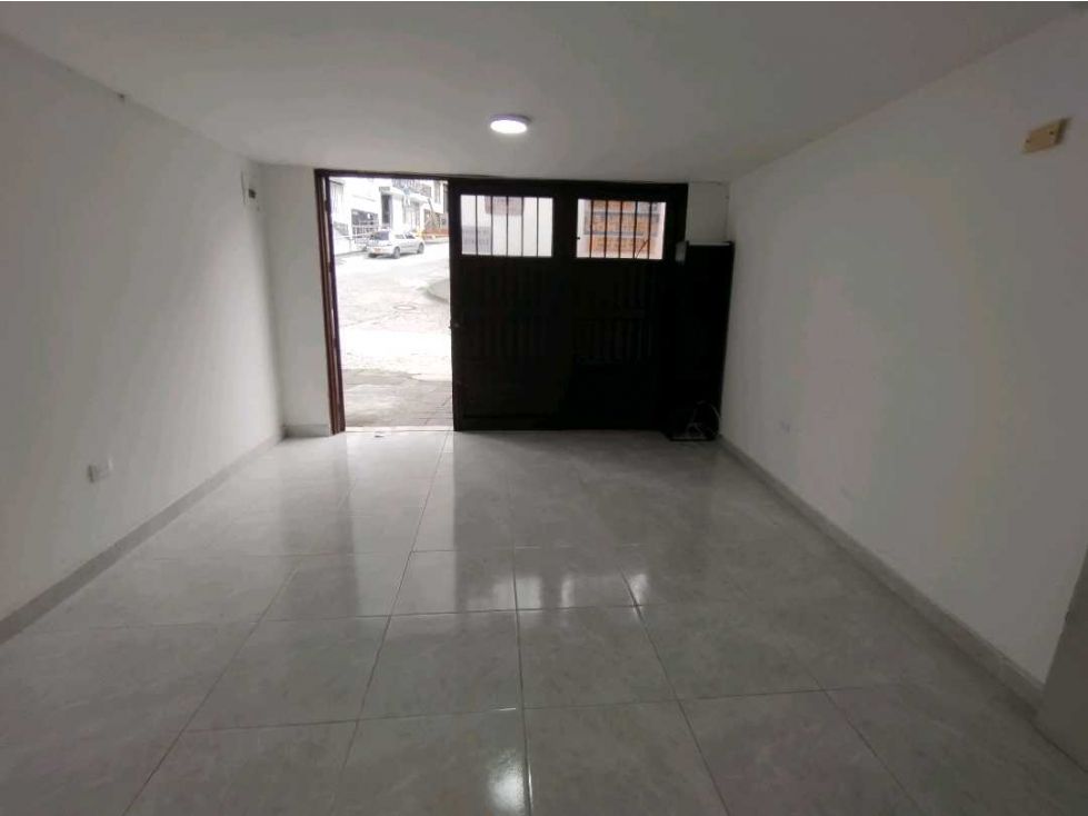 Local en arriendo Caldas Manizales La Rambla 15 m2 Habitaciones 0 Baños 1 Garajes 0 Precio $1000000