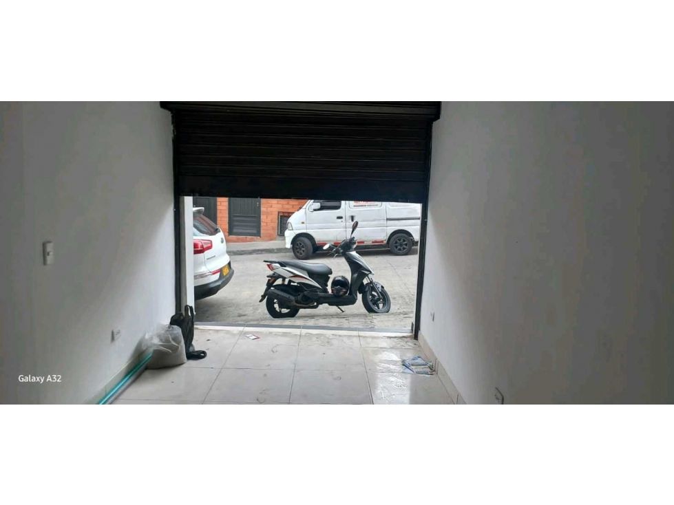 Local en arriendo Caldas Manizales Las Americas 25 m2 Habitaciones 0 Baños 1 Garajes 0 Precio $600000