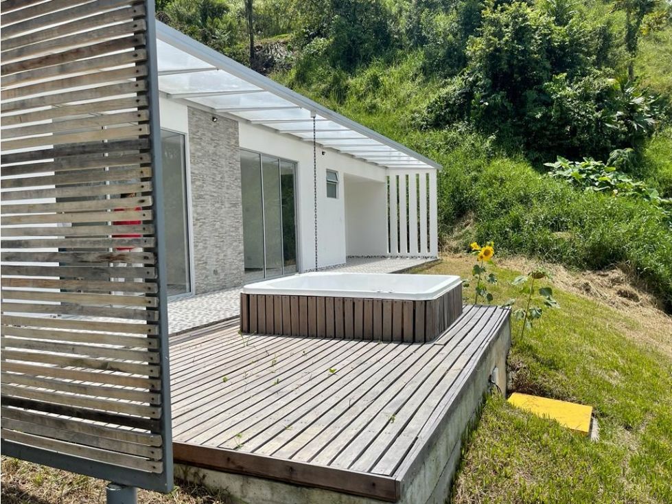 Casa Campestre en venta Caldas Manizales Manizales 274 m2 Habitaciones 3 Baños 5 Garajes 1 Precio $1450000000