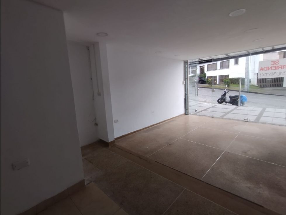 Local en arriendo Caldas Manizales Los Sauces 35 m2 Habitaciones 0 Baños 1 Garajes 0 Precio $2200000