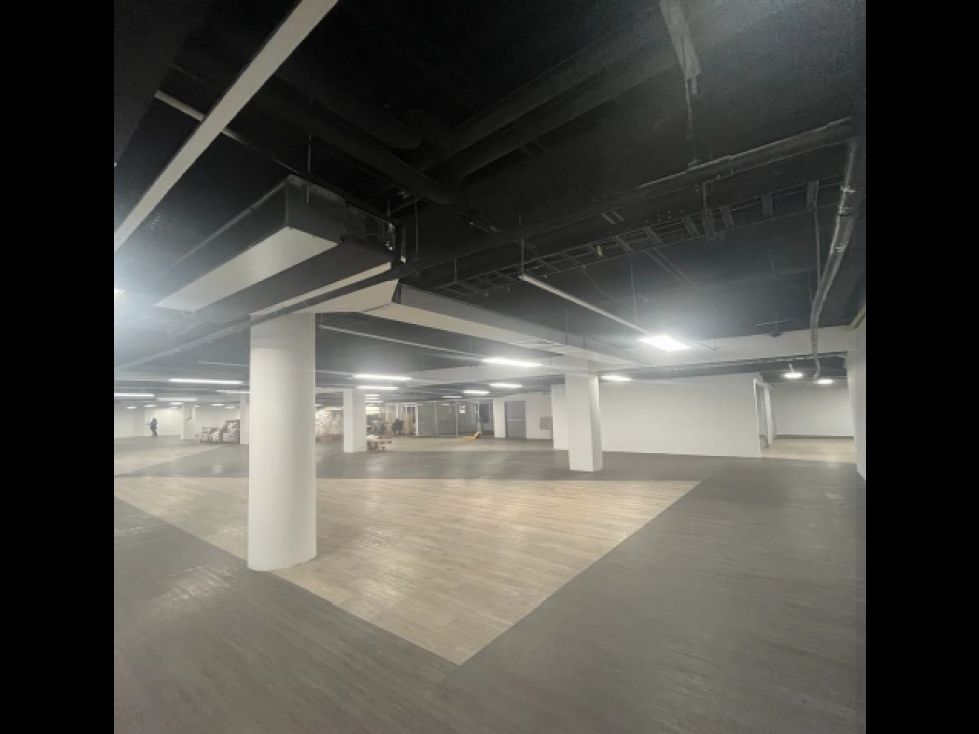 Oficina en arriendo Cundinamarca Bogotá Predio Caldas 1408 m2 Habitaciones 0 Baños 10 Garajes 0 Precio $50180290