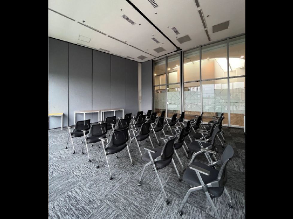 Oficina en arriendo Cundinamarca Bogotá Santa Rosa 895 m2 Habitaciones 0 Baños 0 Garajes 0 Precio $80682988