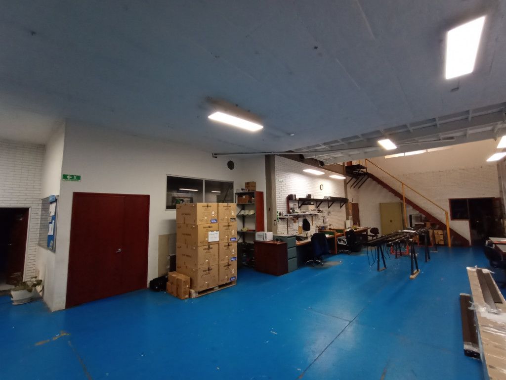 Bodega en venta Cundinamarca Bogotá Los Álamos 531 m2 Habitaciones 0 Baños 5 Garajes 0 Precio $2800000000