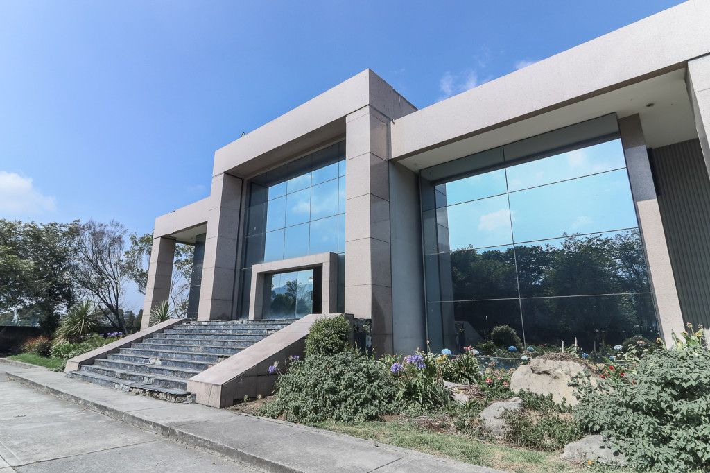 Oficina en arriendo Cundinamarca Bogotá Casa Blanca 900 m2 Habitaciones 0 Baños 3 Garajes 10 Precio $27000000