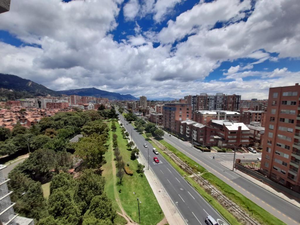 Apartamento en venta Cundinamarca Bogotá Las Acasias 103 m2 Habitaciones 3 Baños 3 Garajes 1 Precio $900000000