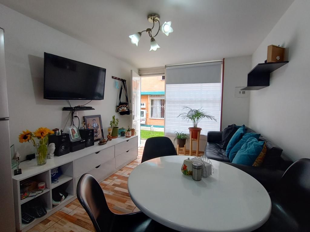 Casa en venta Cundinamarca Bogotá Los Angeles 46 m2 Habitaciones 2 Baños 1 Garajes 0 Precio $220000000