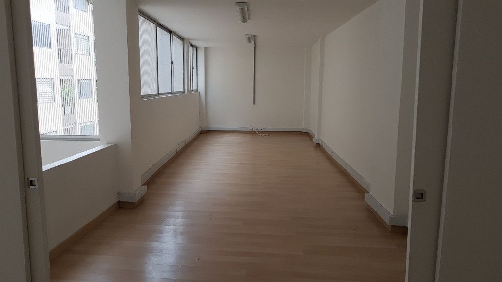 Oficina en arriendo Cundinamarca Bogotá Chapinero Central 64 m2 Habitaciones 0 Baños 1 Garajes 0 Precio $2305000