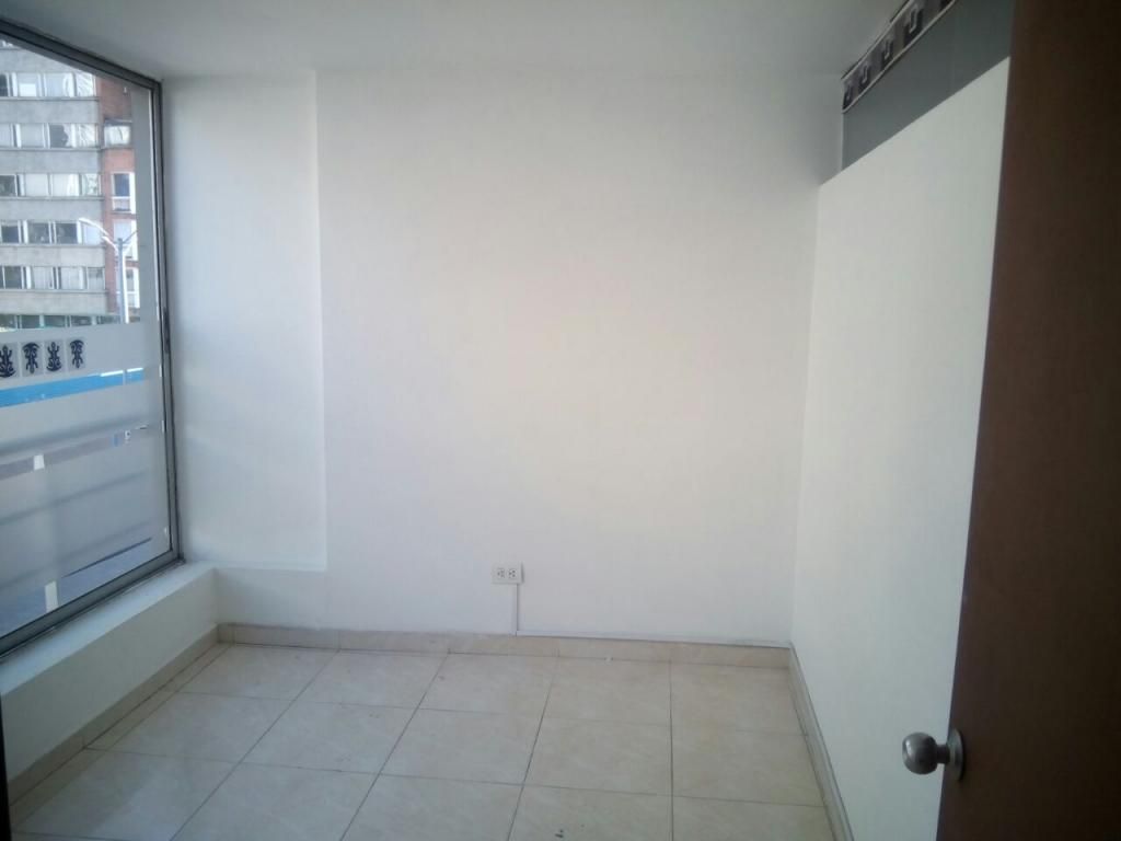 Oficina en venta Cundinamarca Bogotá Chapinero Central 66 m2 Habitaciones 0 Baños 0 Garajes 1 Precio $437200000