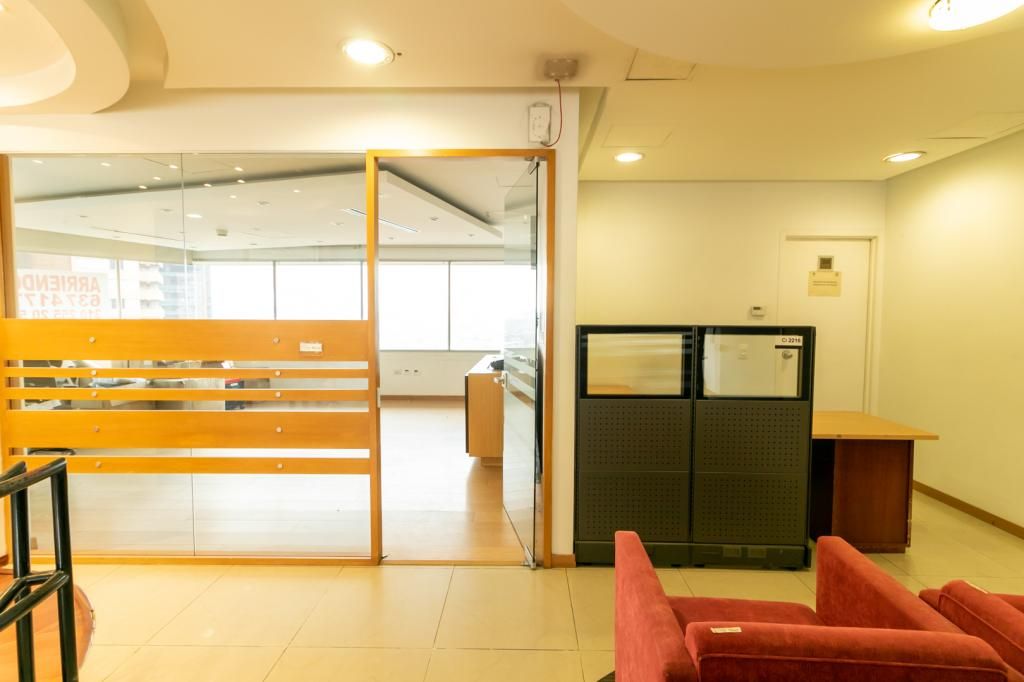 Oficina en arriendo Cundinamarca Bogotá Sagrado Corazon 693 m2 Habitaciones 0 Baños 12 Garajes 0 Precio $39592902