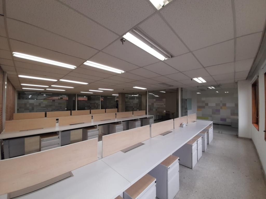 Oficina en arriendo Cundinamarca Bogotá Los Álamos 1480 m2 Habitaciones 0 Baños 0 Garajes 23 Precio $92556240