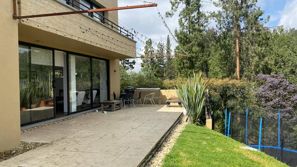 Casa en venta Cundinamarca La Calera Centro 275 m2 Habitaciones 3 Baños 3 Garajes 4 Precio $2000000000