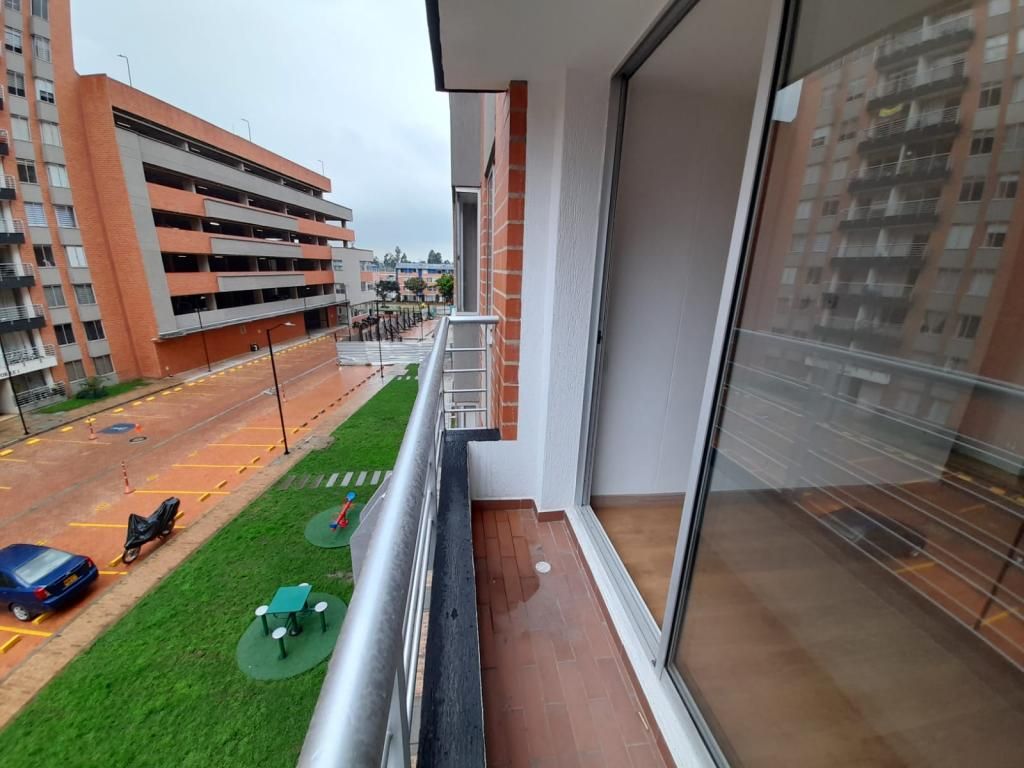 Apartamento en venta Cundinamarca Bogotá Campo Alegre 61 m2 Habitaciones 3 Baños 2 Garajes 1 Precio $310000000