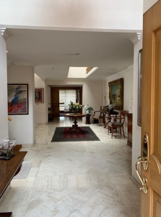 Apartamento en venta Cundinamarca Bogotá Niza Suba 487 m2 Habitaciones 4 Baños 5 Garajes 4 Precio $2750000000