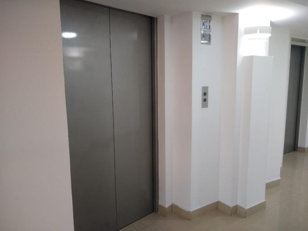 Oficina en arriendo Cundinamarca Bogotá Sucre 404 m2 Habitaciones 0 Baños 3 Garajes 4 Precio $15551204