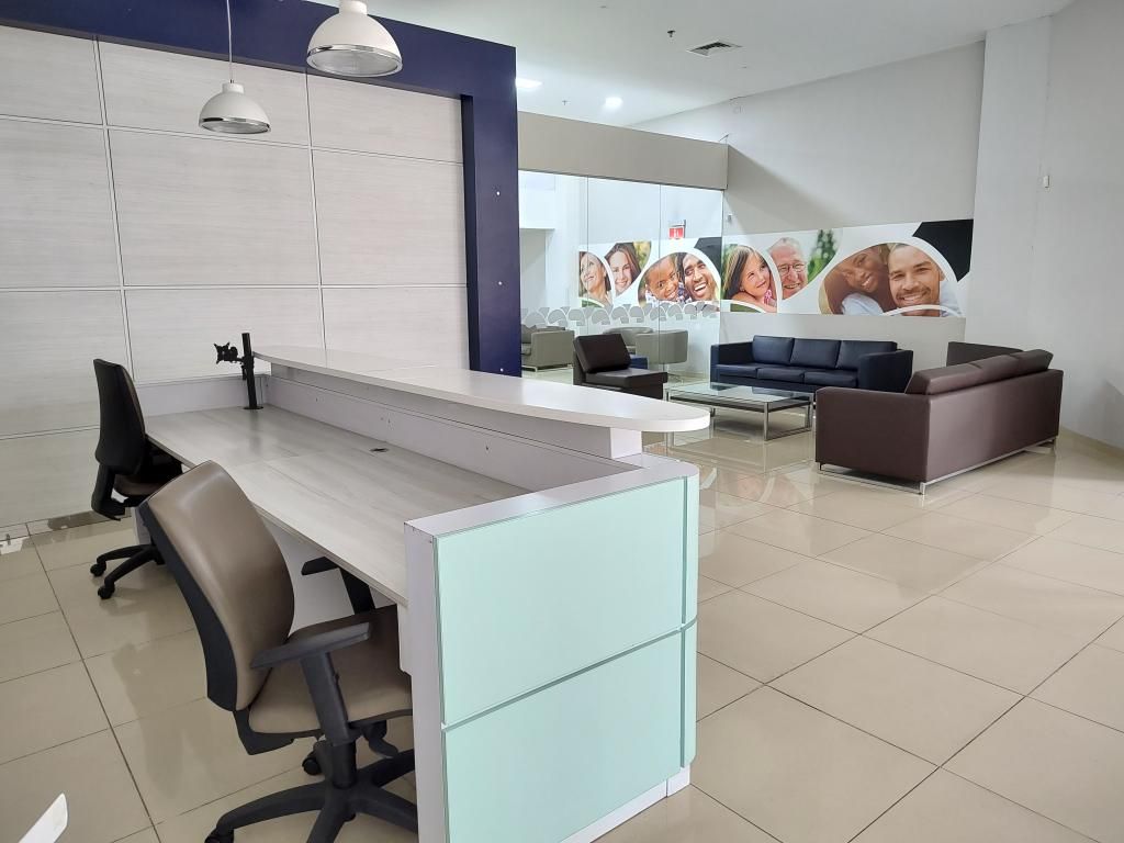 Oficina en arriendo Cundinamarca Bogotá Julio Flórez 2052 m2 Habitaciones 0 Baños 8 Garajes 19 Precio $277020000