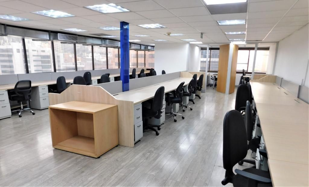 Oficina en arriendo Cundinamarca Bogotá Quinta Camacho 357 m2 Habitaciones 0 Baños 0 Garajes 10 Precio $29191607