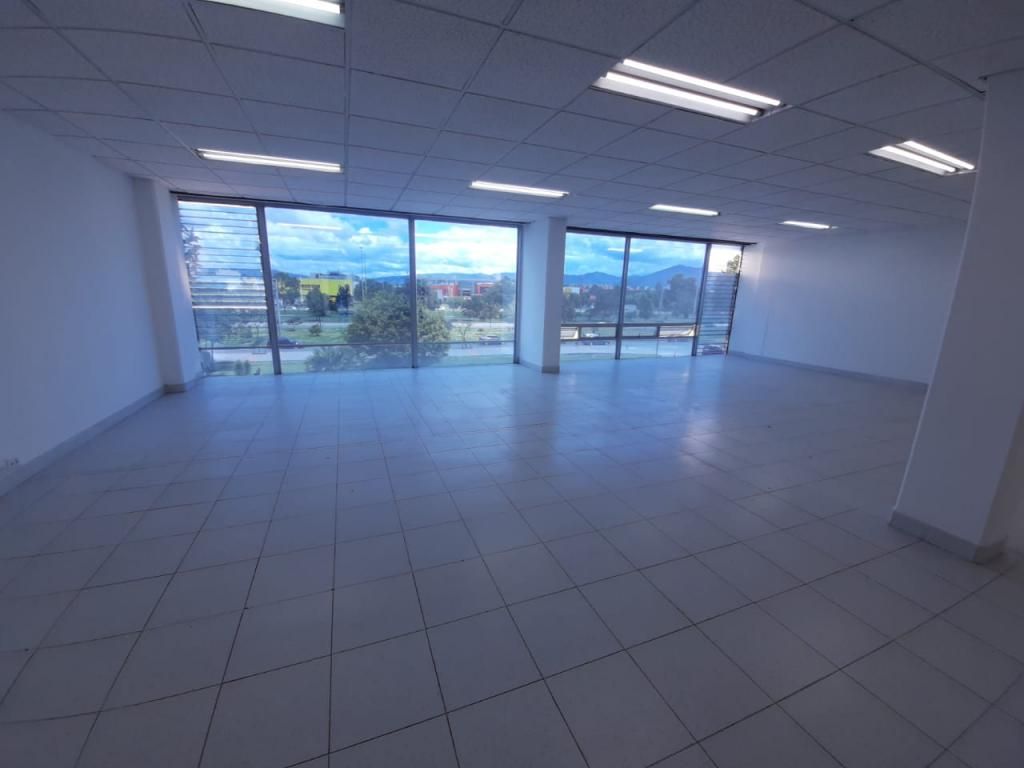 Oficina en arriendo Cundinamarca Bogotá Santa Cecilia 293 m2 Habitaciones 0 Baños 10 Garajes 7 Precio $15098073