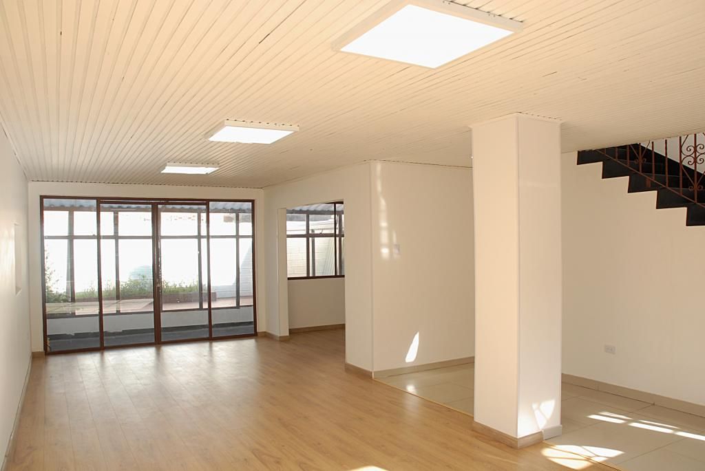Casa en venta Cundinamarca Bogotá Normandía 256 m2 Habitaciones 4 Baños 4 Garajes 1 Precio $1150000000