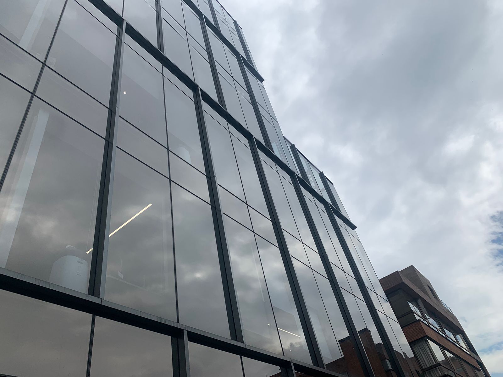 Oficina en arriendo o venta Cundinamarca Bogotá Chicó Norte 206 m2 Habitaciones 0 Baños 10 Garajes 4 Precio venta $3807300000 Precio arriendo $26915000