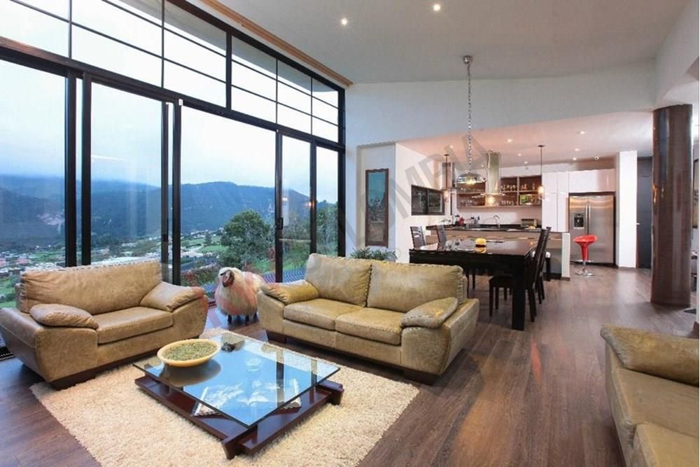 Casa en arriendo Cundinamarca La Calera La Calera 2500 m2 Habitaciones 4 Baños 8 Garajes 2 Precio $11000000