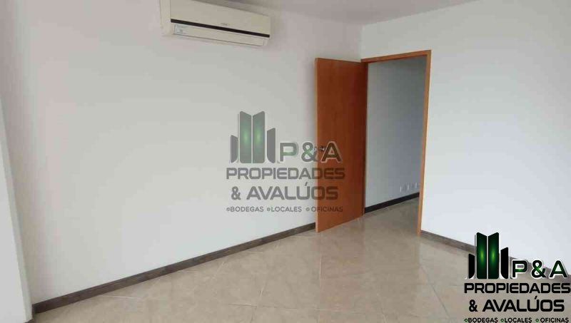 Oficina en arriendo Antioquia Medellín San Lucas 36 m2 Habitaciones 0 Baños 1 Garajes 1 Precio $3500000