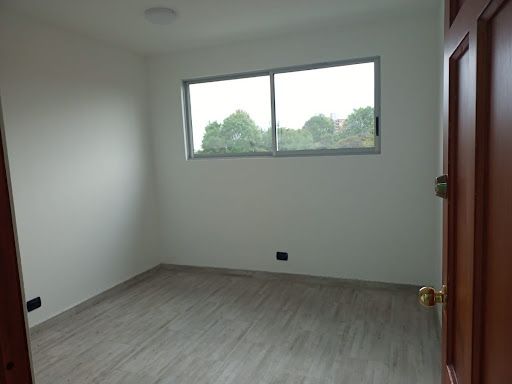 Oficina en arriendo Cundinamarca Bogotá Chapinero Sur Occidental 725 m2 Habitaciones 0 Baños 7 Garajes 0 Precio $15000000
