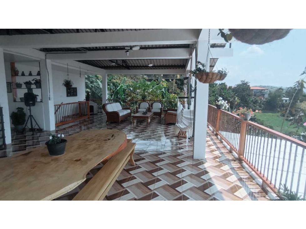 Casa Campestre en venta Caldas Manizales Manizales 300 m2 Habitaciones 3 Baños 4 Garajes 10 Precio $800000000