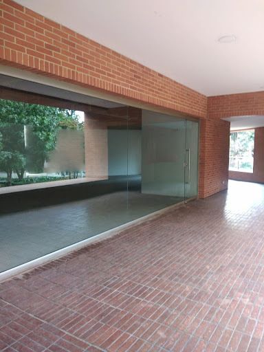 Local en arriendo Cundinamarca Bogotá Samper 120 m2 Habitaciones 0 Baños 10 Garajes 5 Precio $8000000