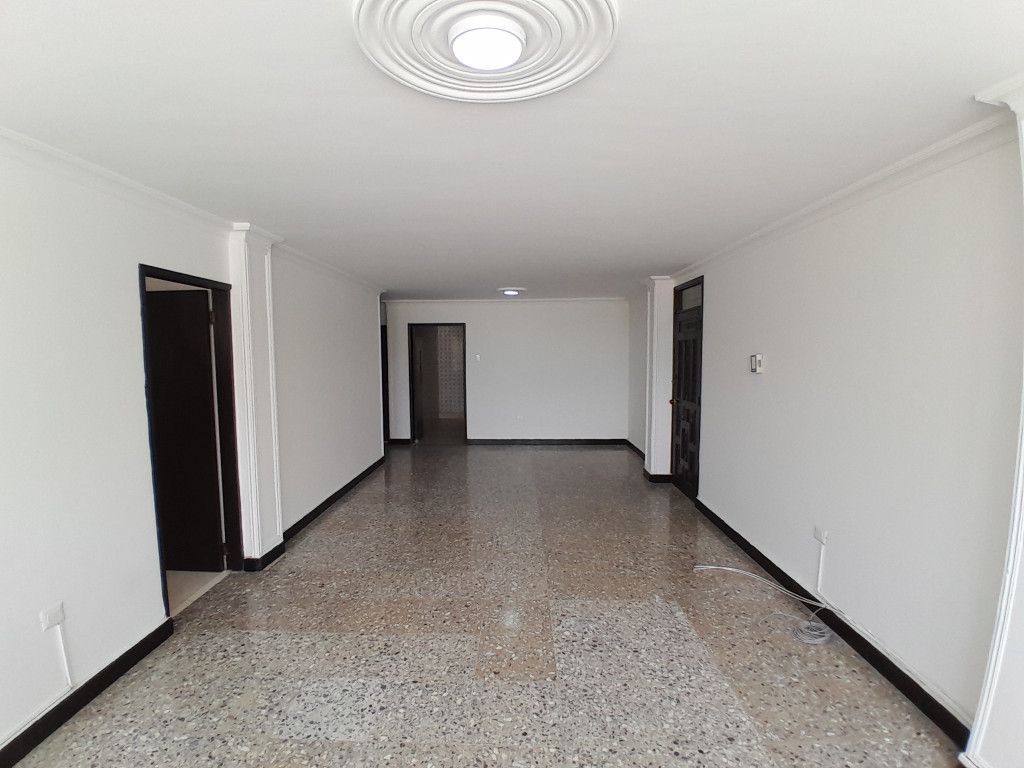 Apartamento en venta Atlántico Barranquilla Andalucia 115 m2 Habitaciones 3 Baños 2 Garajes 2 Precio $305000000