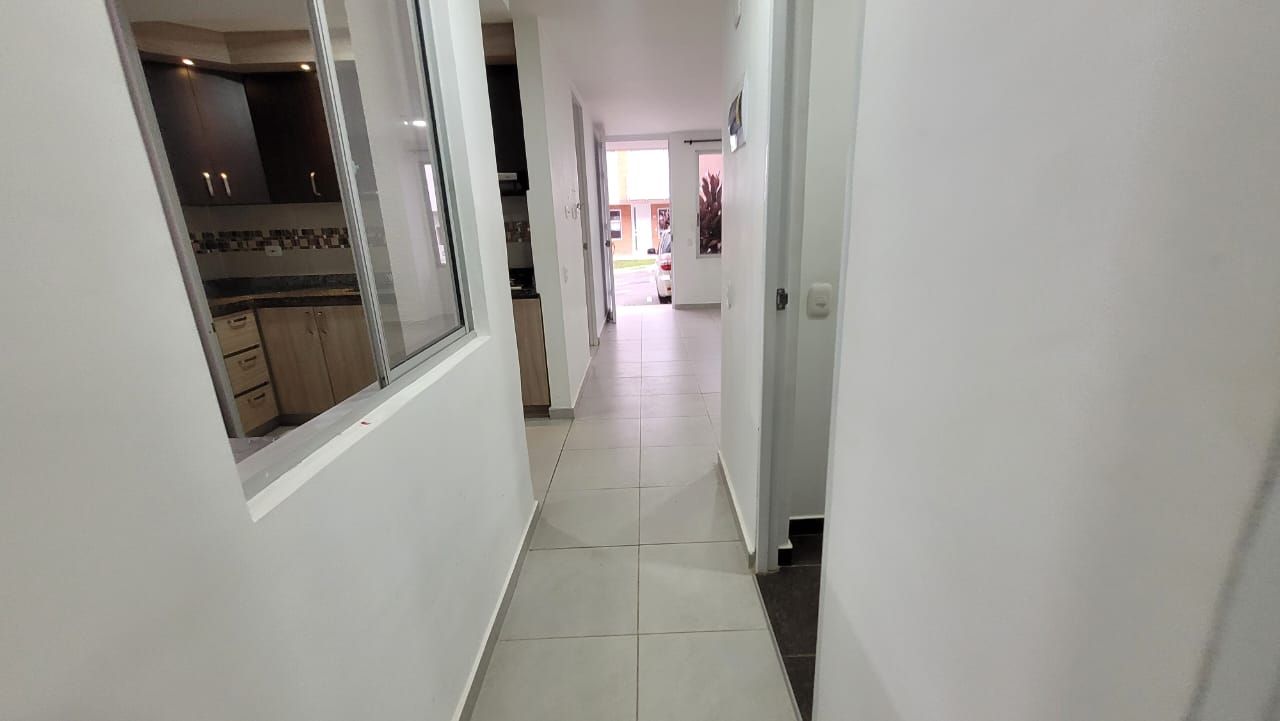 Apartamento en venta Risaralda Dosquebradas Dosquebradas 54 m2 Habitaciones 3 Baños 2 Garajes 2 Precio $230000000