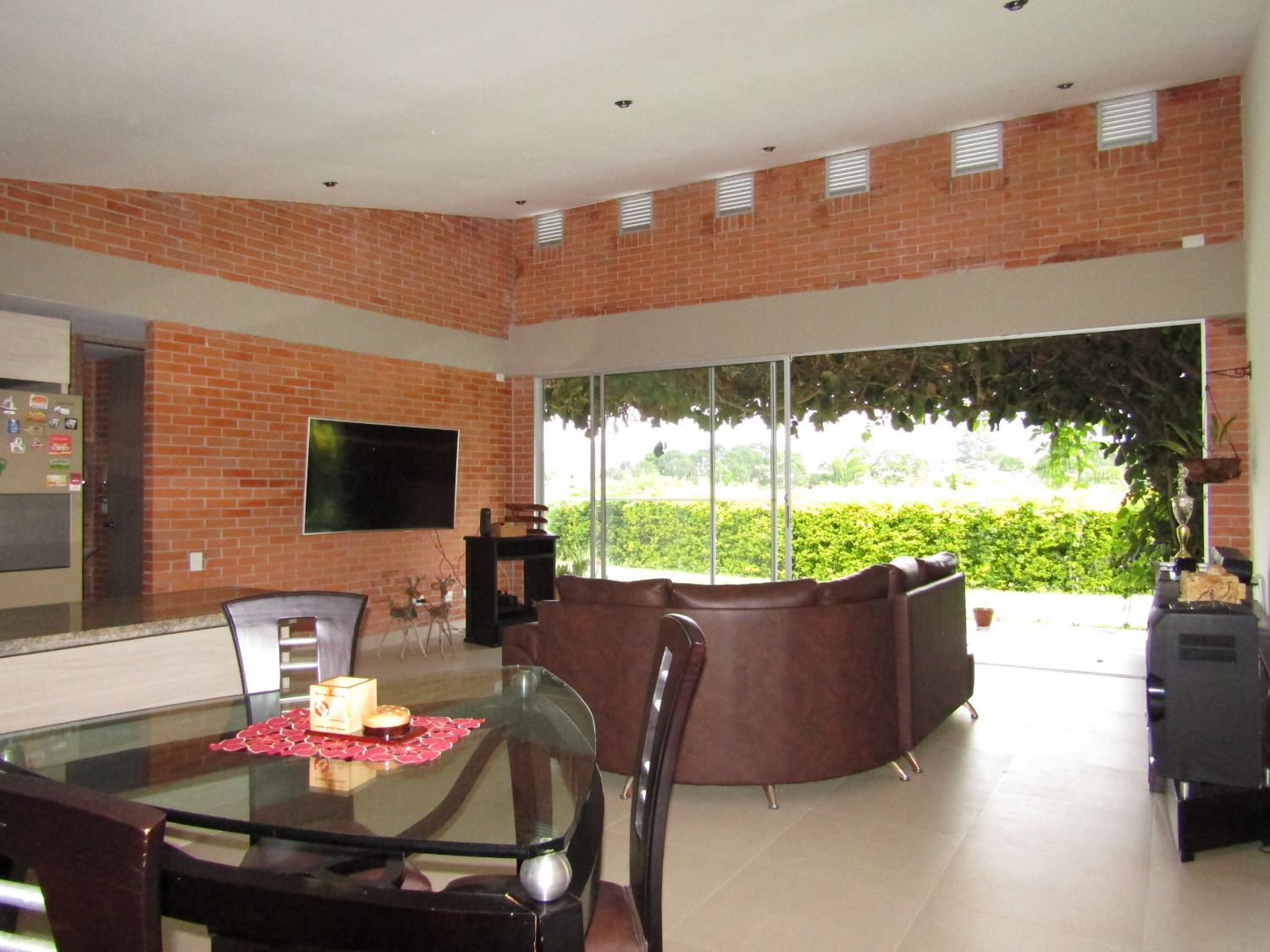 Casa Campestre en venta Risaralda Pereira Pueblito Cafetero 252 m2 Habitaciones 3 Baños 8 Garajes 5 Precio $1475000000
