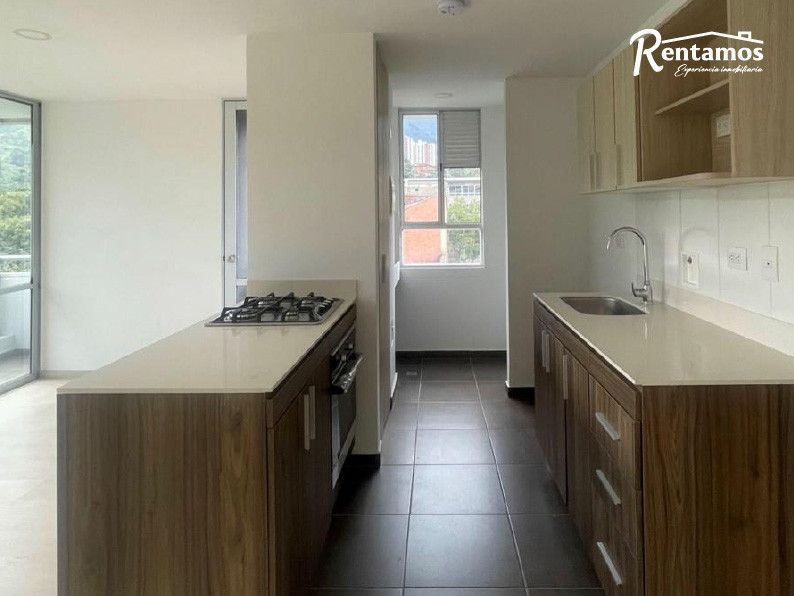 Apartamento en venta Antioquia La Estrella Chile 95 m2 Habitaciones 3 Baños 2 Garajes 2 Precio $495000000