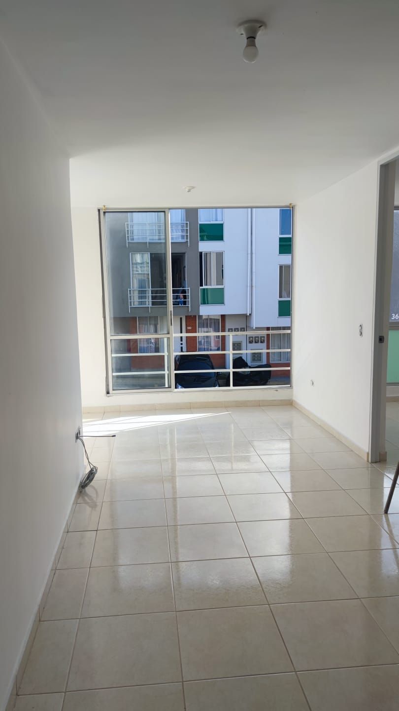 Apartamento en arriendo o venta Risaralda Pereira Pereira 60 m2 Habitaciones 3 Baños 0 Garajes 2 Precio venta $210000000 Precio arriendo $1050000