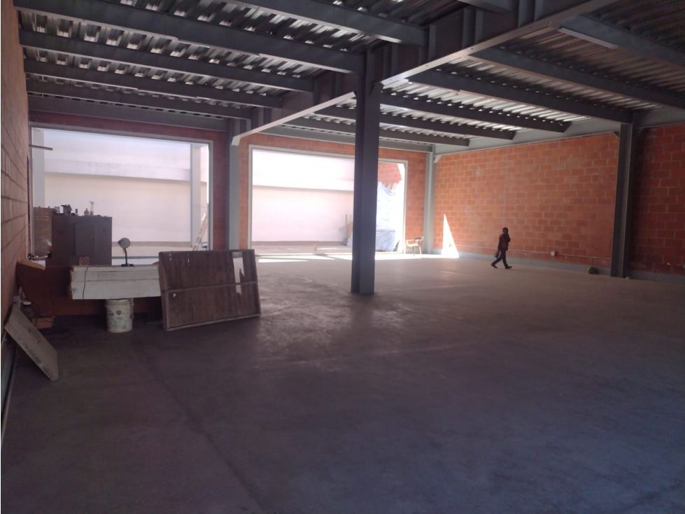 Bodega en arriendo Antioquia Medellín La America 290 m2 Habitaciones 0 Baños 0 Garajes 1 Precio $15000000