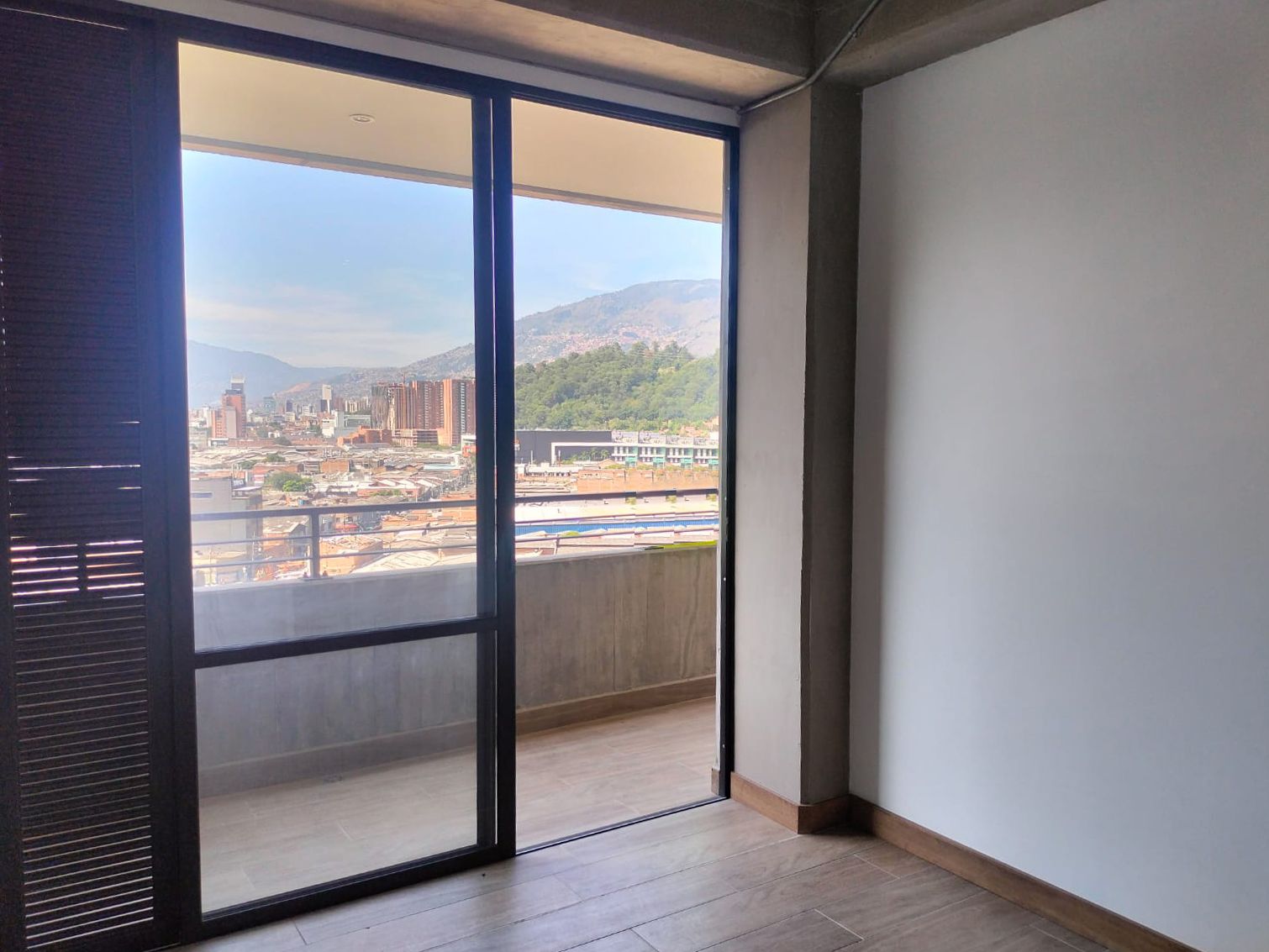 Apartamento en venta Antioquia Medellín Villa Carlota 51 m2 Habitaciones 1 Baños 2 Garajes 2 Precio $540000000