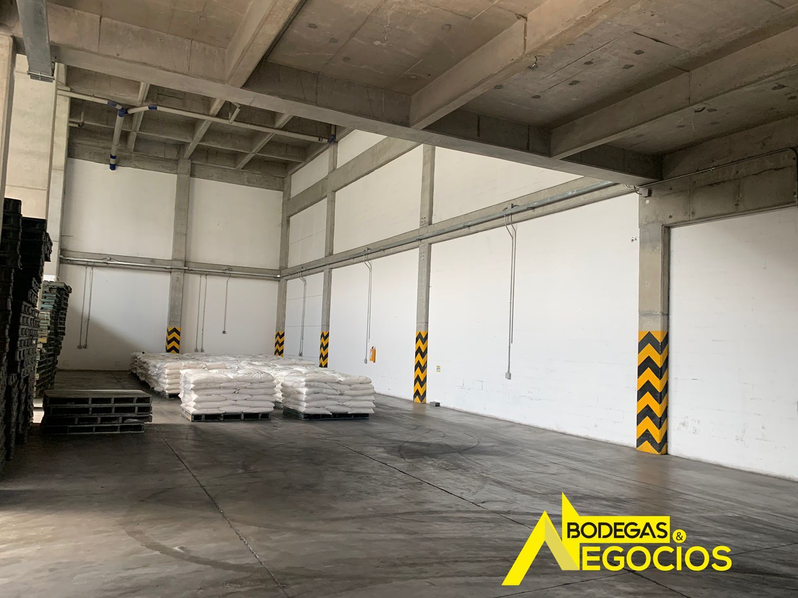Bodega en arriendo Antioquia Bello Ub Vegas Cabaña 787 m2 Habitaciones 0 Baños 6 Garajes 4 Precio $21500000