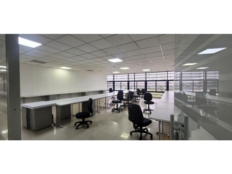 Oficina en arriendo Cundinamarca Bogotá Los Monjes 1318 m2 Habitaciones 0 Baños 10 Garajes 25 Precio $92919000