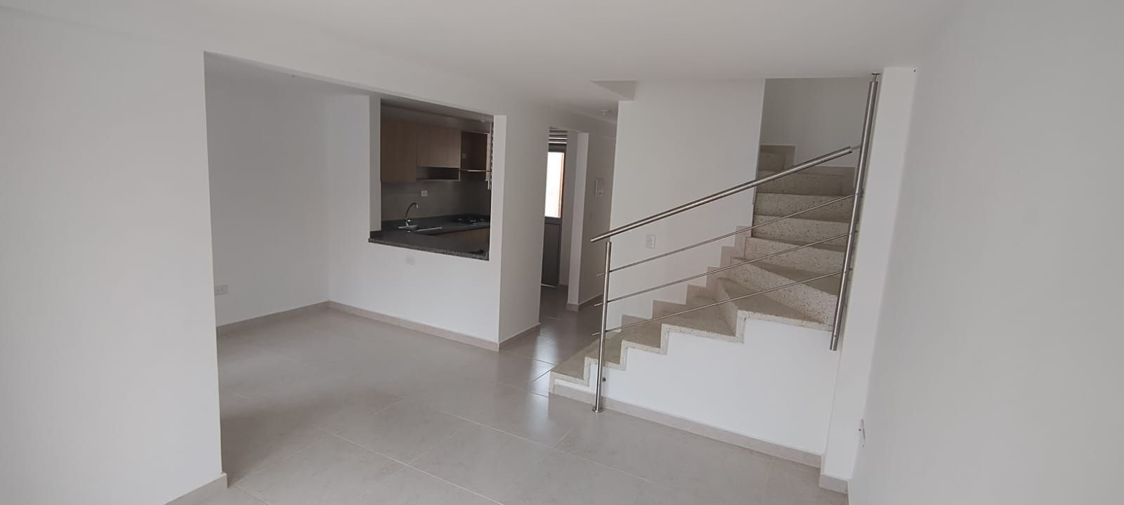 Casa en arriendo Risaralda Pereira Galicia 140 m2 Habitaciones 3 Baños 4 Garajes 2 Precio $2500000