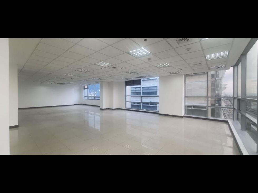 Oficina en venta Cundinamarca Bogotá Chico Norte Et Iii 326 m2 Habitaciones 0 Baños 2 Garajes 8 Precio $3104030000