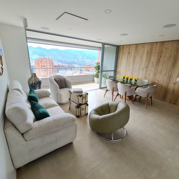 Apartamento en venta Antioquia Medellín El Poblado 123 m2 Habitaciones 3 Baños 4 Garajes 2 Precio $1270000000