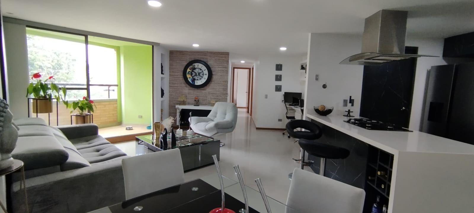 Apartamento en venta Antioquia Sabaneta Vereda La Doctora 114 m2 Habitaciones 3 Baños 3 Garajes 1 Precio $650000000