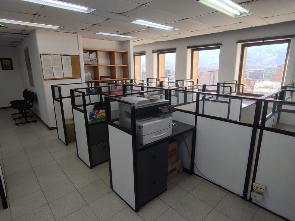 Oficina en venta Antioquia Medellín La Candelaria 154 m2 Habitaciones 0 Baños 0 Garajes 1 Precio $520000000