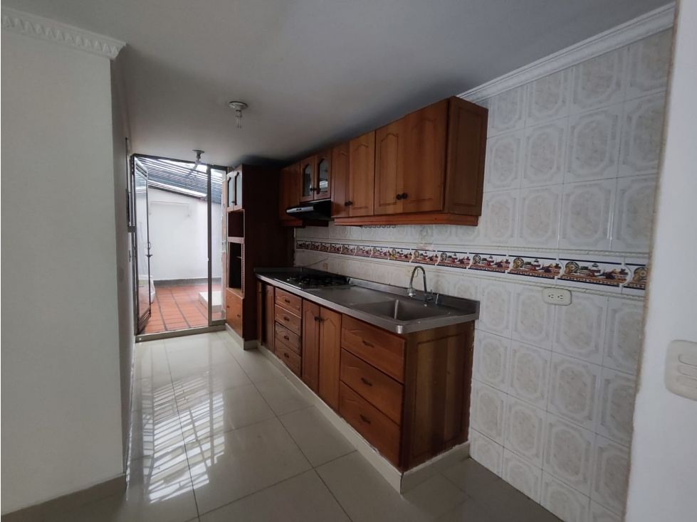 Apartaestudio en venta Antioquia Envigado La Paz 102 m2 Habitaciones 3 Baños 2 Garajes 1 Precio $475000000
