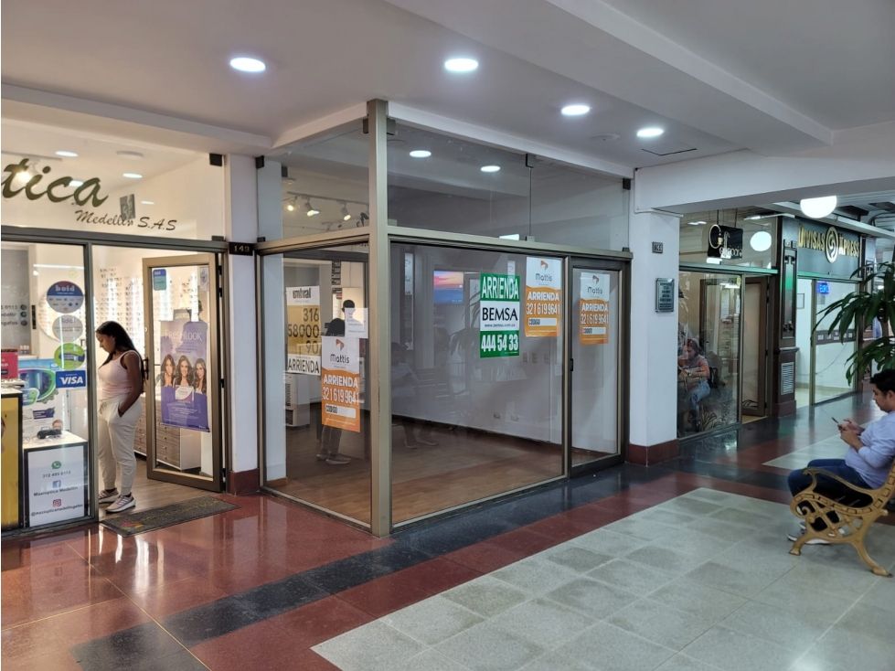 Local en venta Antioquia Medellín La Candelaria 28 m2 Habitaciones 0 Baños 0 Garajes 0 Precio $310000000