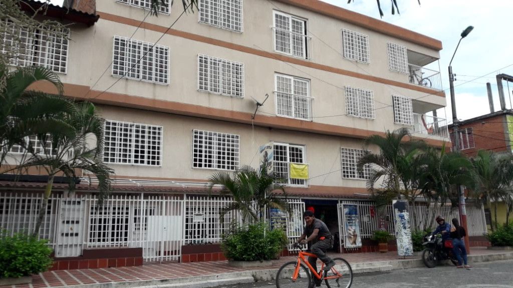 Apartamento en venta Valle Del Cauca Cali Panamericano 60 m2 Habitaciones 2 Baños 1 Garajes 0 Precio $195000000