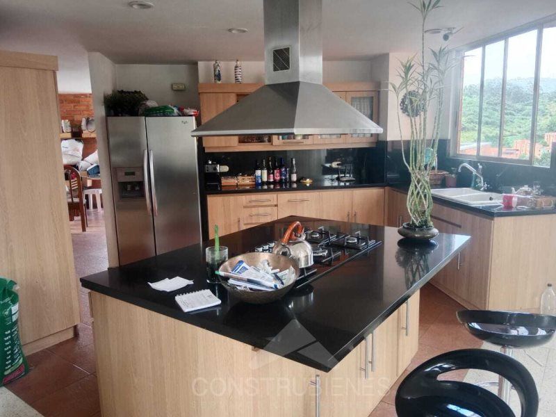 Apartamento en venta Antioquia Medellín Santa Rosa De Lima 311 m2 Habitaciones 5 Baños 6 Garajes 0 Precio $1710500000
