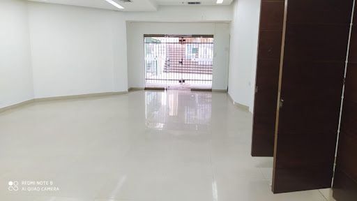 Oficina en arriendo Antioquia Medellín La Candelaria 110 m2 Habitaciones 0 Baños 1 Garajes 0 Precio $7200000